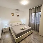 La Catena Konukevi Gaeta